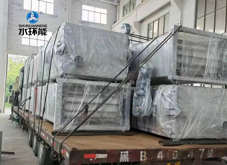 設(shè)備裝車發(fā)貨